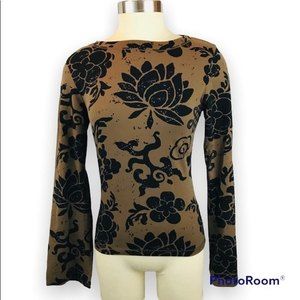 Puma Mahanuala Lotus Flower Print Long Bell Sleeve Yoga Top Medium